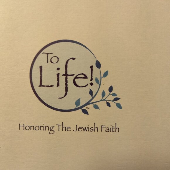 Designer Greetings Hanukkah Holiday 18 Cards Envelopes Blue Gold Glitter Box Set - Picture 8 of 10